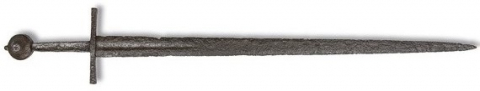 Fig. 14 : Épée n° 930.1.591, XIIIe-XIVe siècles. Musée Dobrée, Nantes © H. Neveu-Dérotrie / Musée Dobrée - Grand Patrimoine de Loire-Atlantique